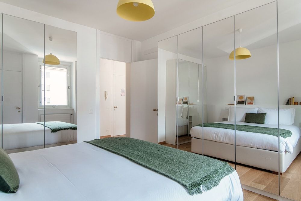 undefined Palace Apartment 7