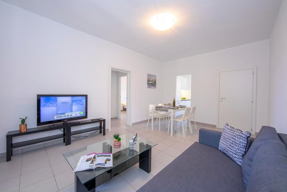 Central Amor in Lugano Apartment 18