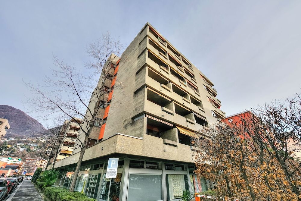 undefined Top Of The Spots