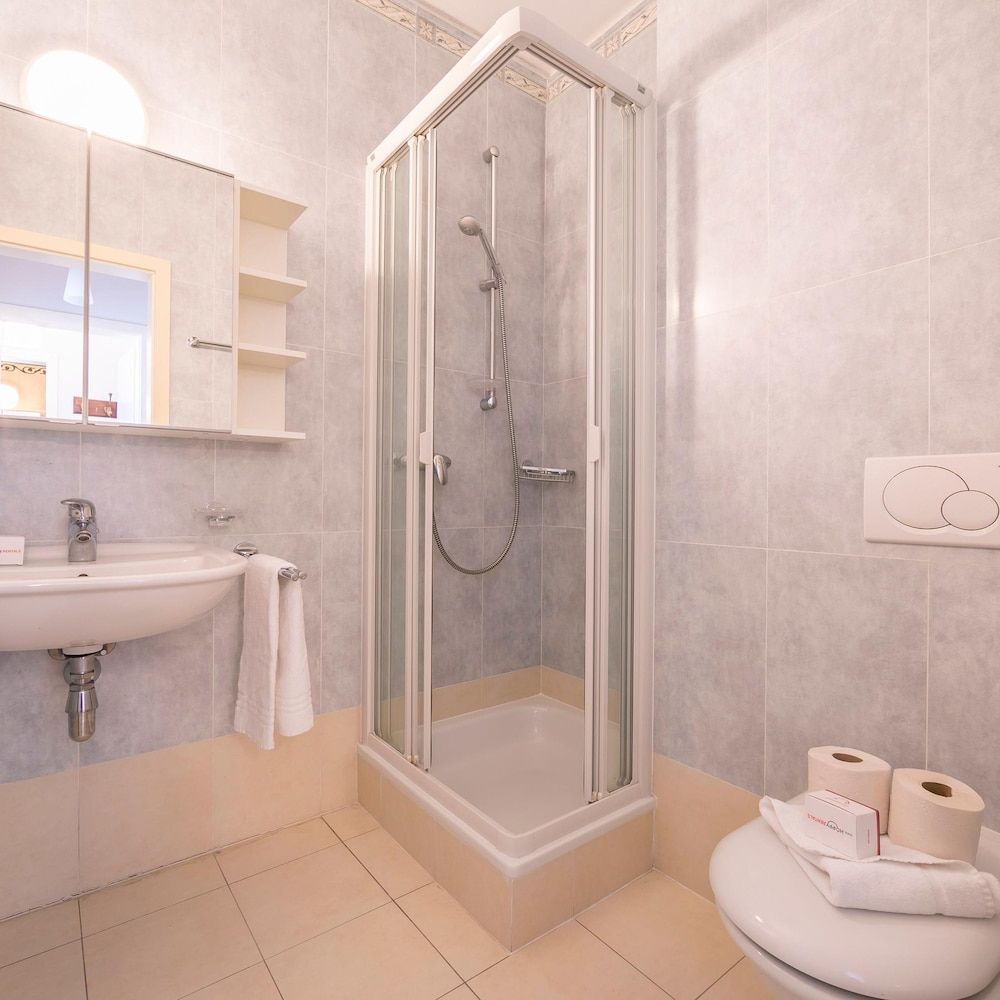 La Maison du Bonheur Apartment 24