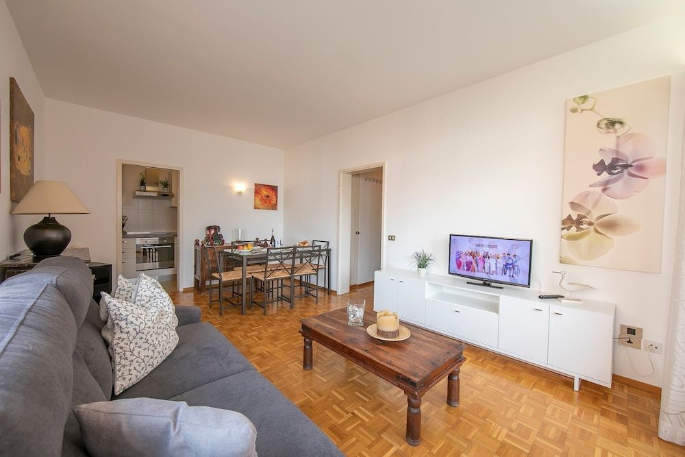 Kiki House in Lugano Apartment 15