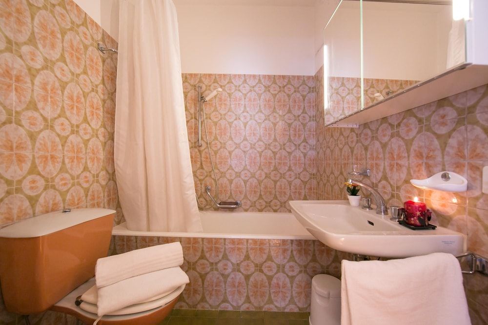 Kiki House in Lugano Apartment 13