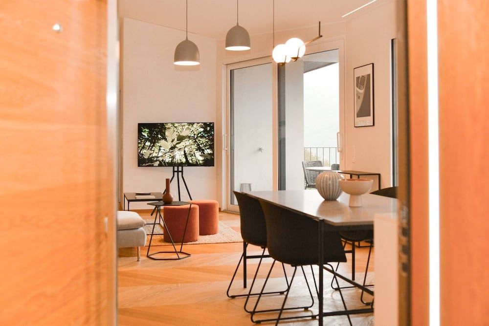 One & Only Il Cammino Penthouse Apartment, 2 Bedrooms, Balcony, Lake View 38