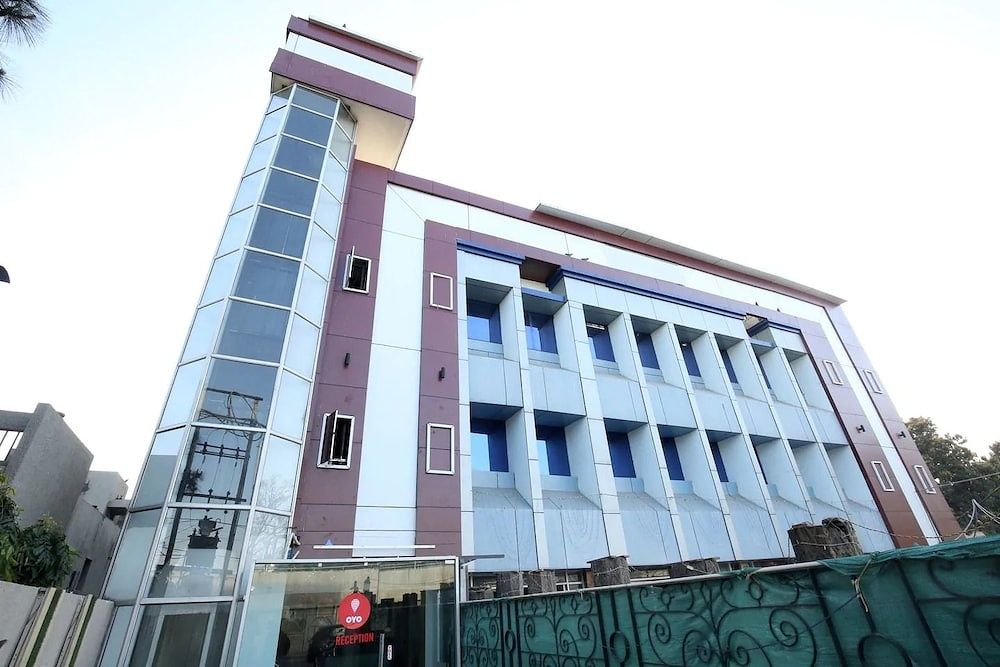 undefined Hotel Punnu International 2