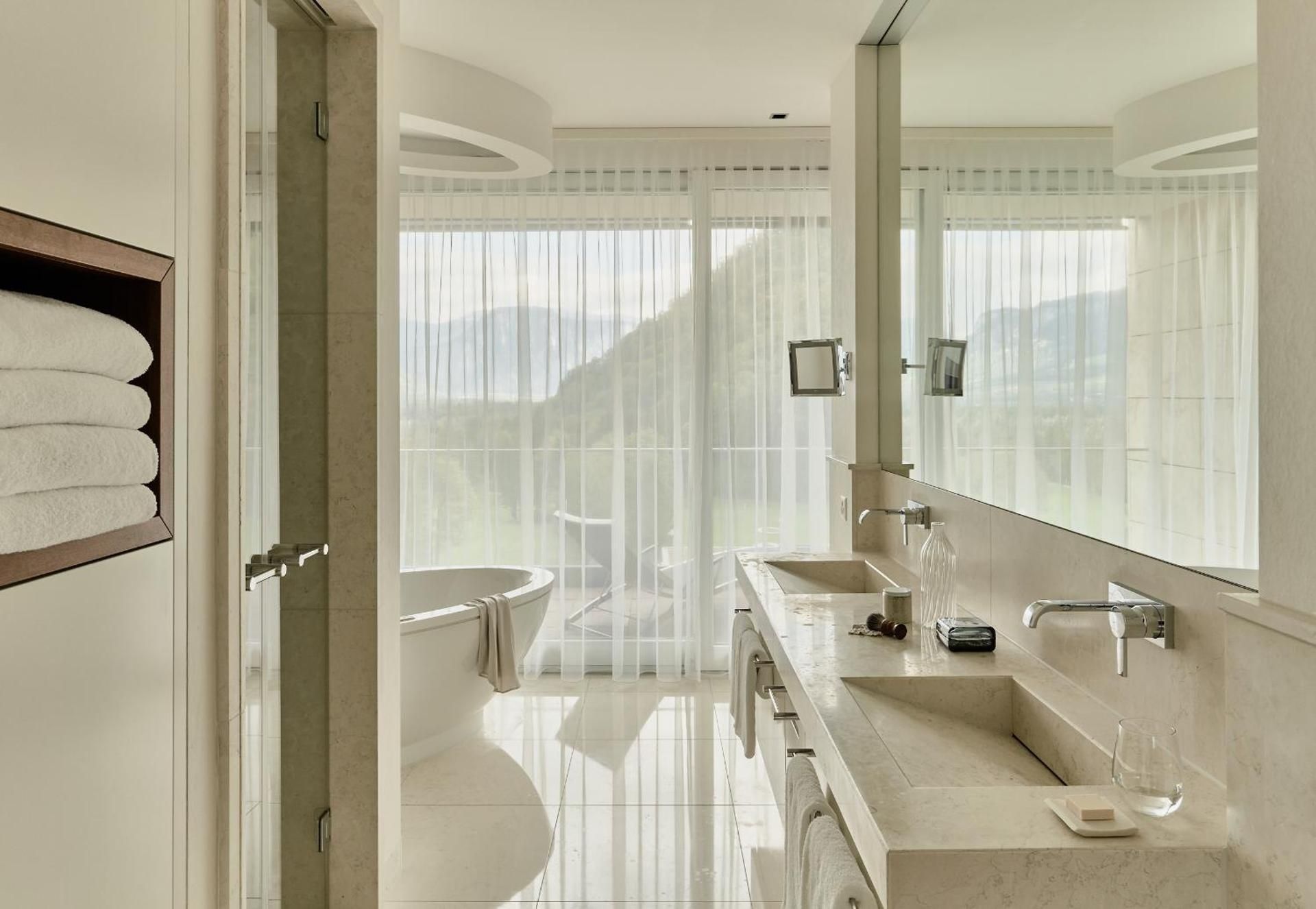 Deluxe Spa Loft