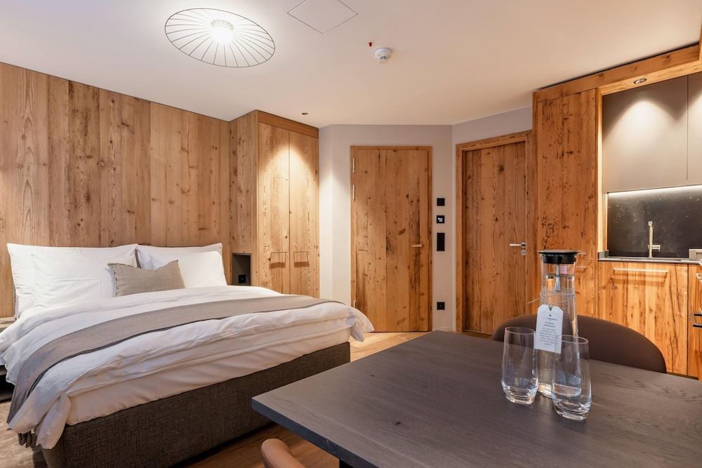 Postresidenz am See Streetview 2-Bedroom Suite 5