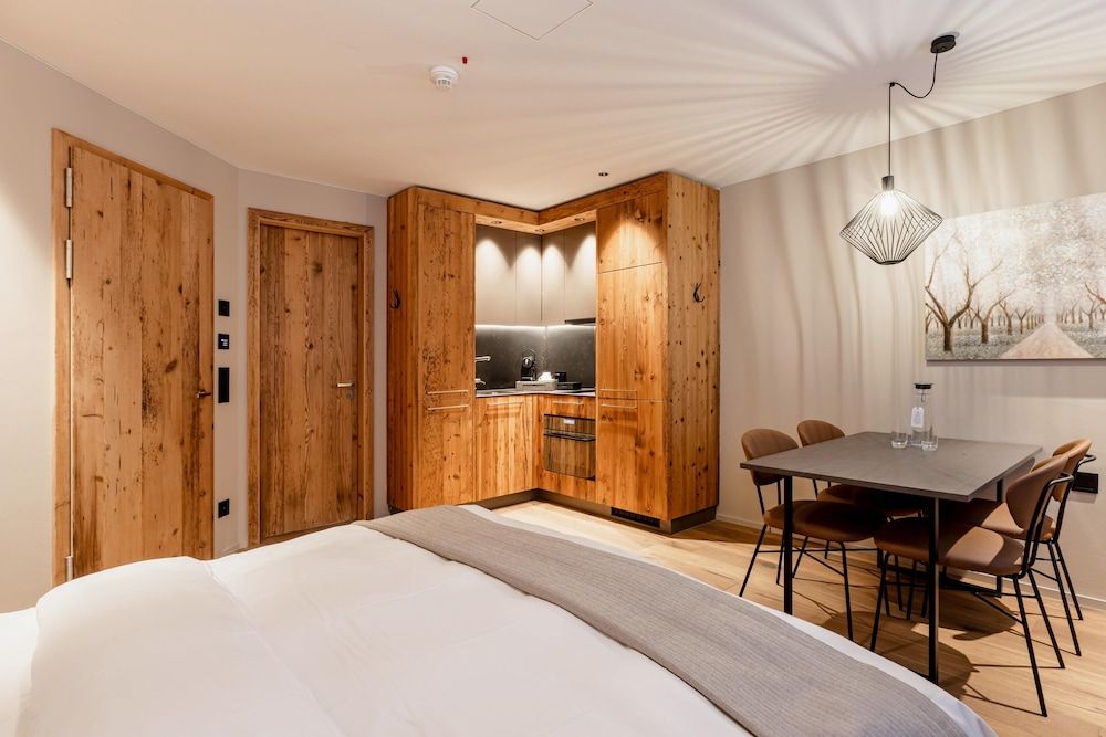 Postresidenz am See Streetview 2-Bedroom Suite 6