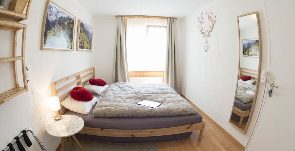 Haus Bel Air Family Apartment, 2 Bedrooms, Mountain View 4