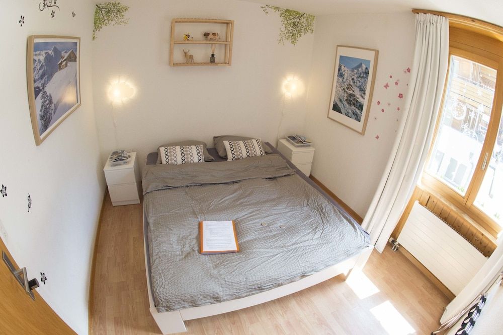 Haus Bel Air Family Apartment, 2 Bedrooms, Mountain View 3