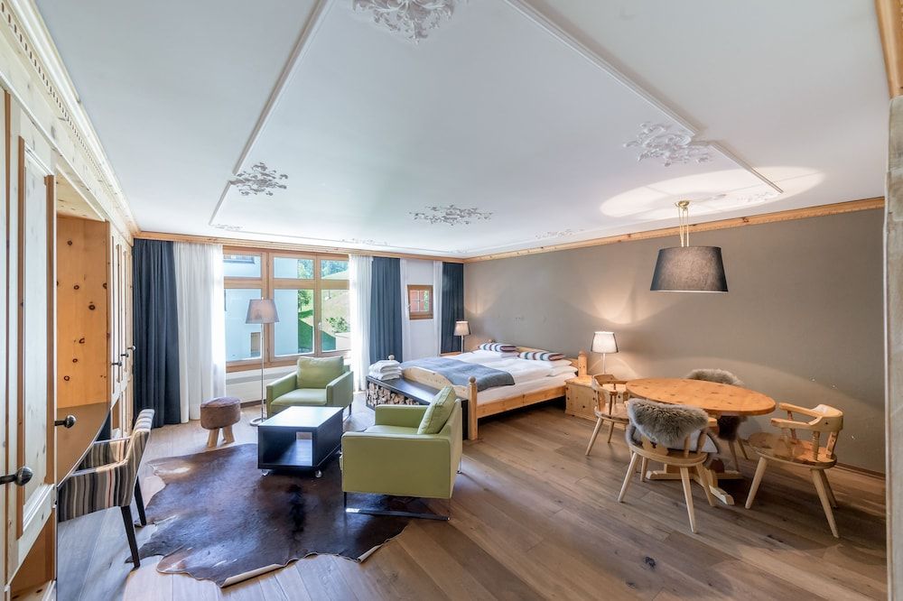 undefined Hotel Cervus St. Moritz 5