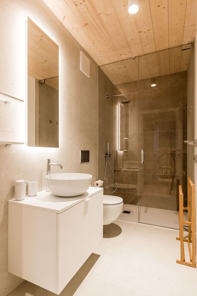 THE BASE Superior Apartment 6