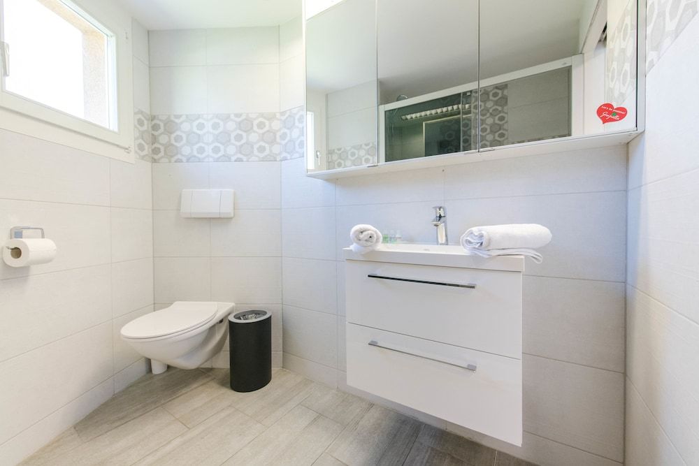 Hotel Graziella Comfort Twin Room 9