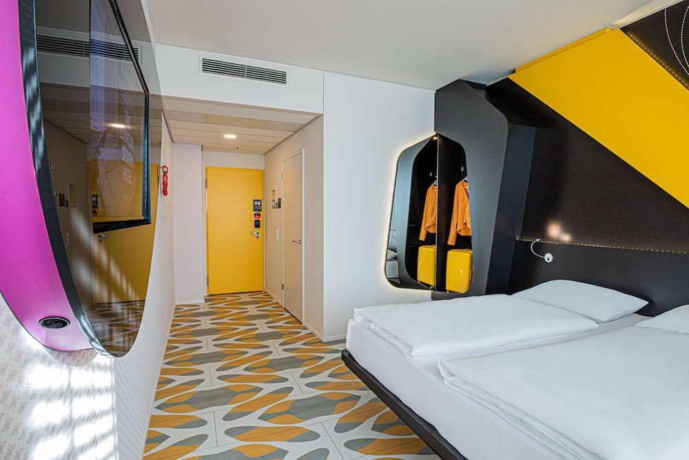 undefined Prize by Radisson, Bern City 7