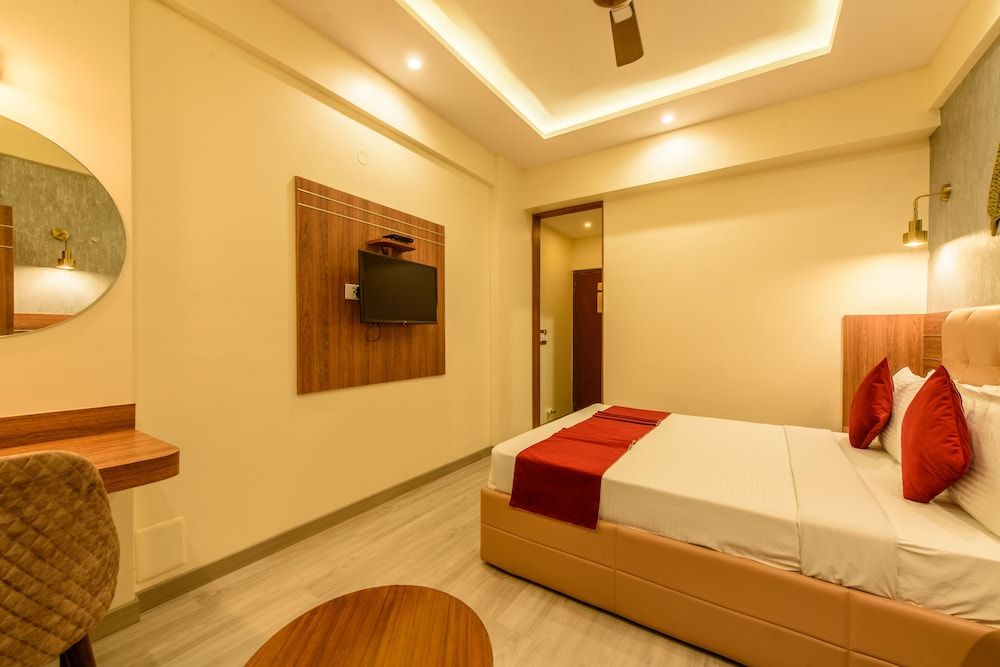 Superior Room, 1 King Bed