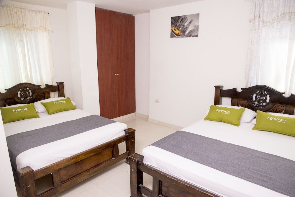 Standard Twin Room