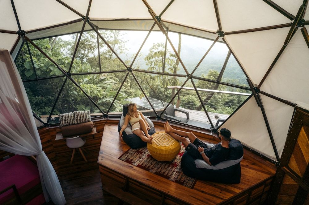 Trekker Glamping Family Suite 6