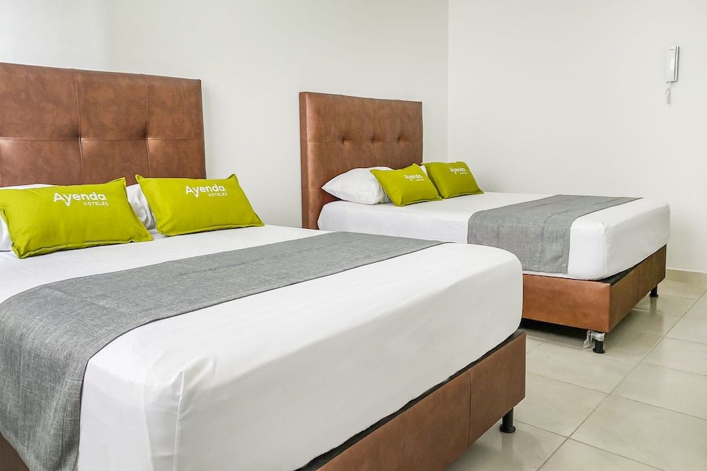 Ayenda 1138 Apartahotel 109 Quadruple Room 3