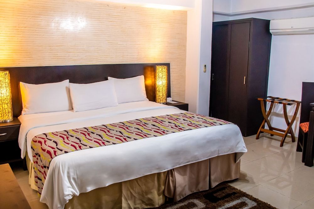 HOTEL TANGARA