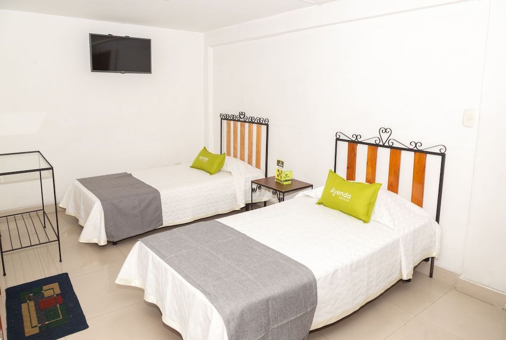 Ayenda 1131 Casa Valencia Standard Quadruple Room 2