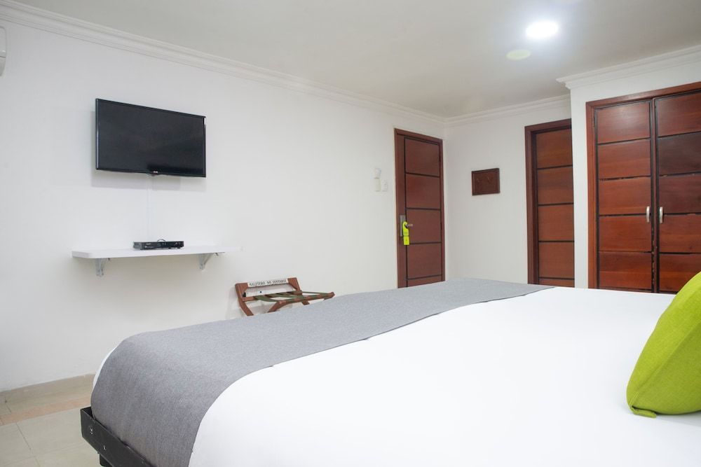 Hotel Charthon Superior Double Room