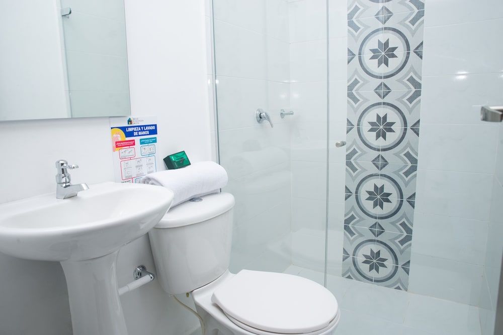 Hotel Ayenda House Concepción 1317 Standard Triple Room 5