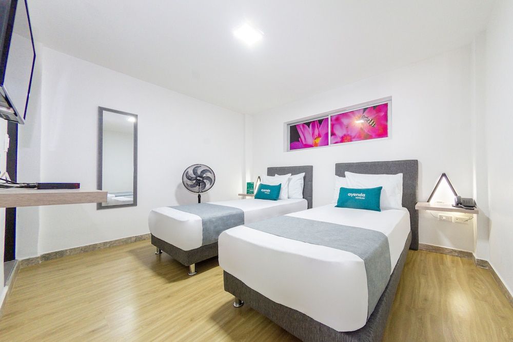 Ayenda Bee Hotel Economy Twin Room 2