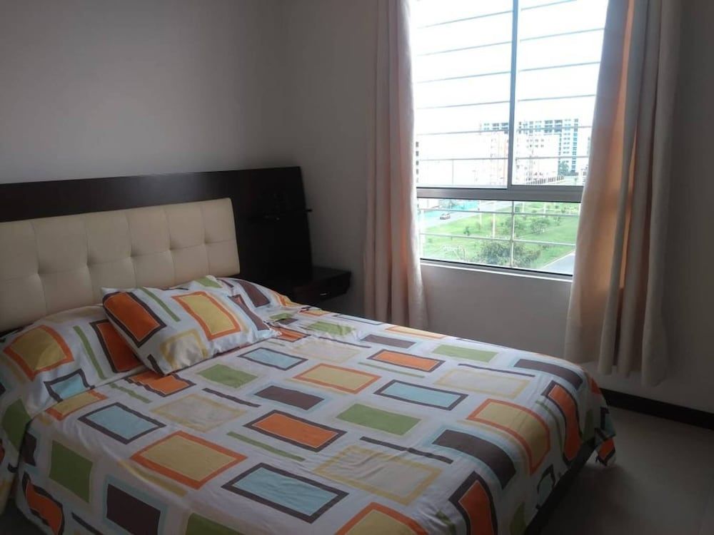 Condo, 2 Bedrooms, Balcony