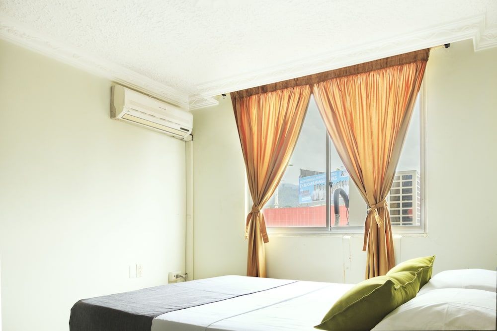 Ayenda 1506 La Puerta del Sol Superior Double Room 4