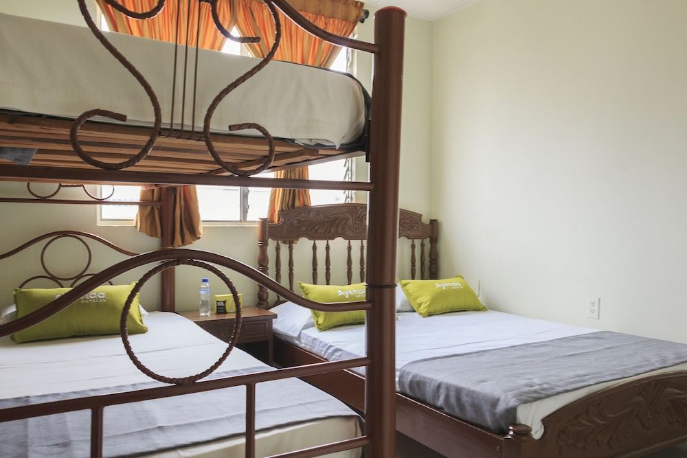 Ayenda 1506 La Puerta del Sol Superior Quadruple Room 10