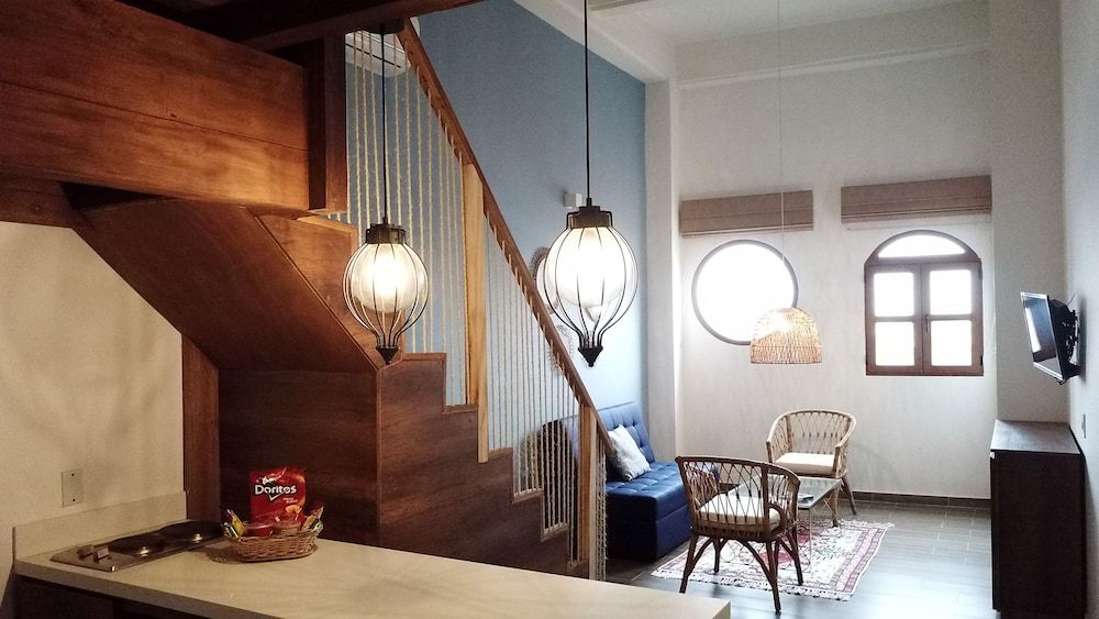 Soy Local Centro Historico Family Duplex, Multiple Beds 8