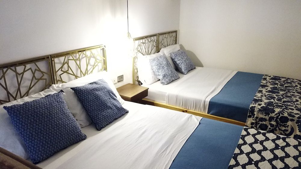 Soy Local Centro Historico Family Duplex, Multiple Beds 2