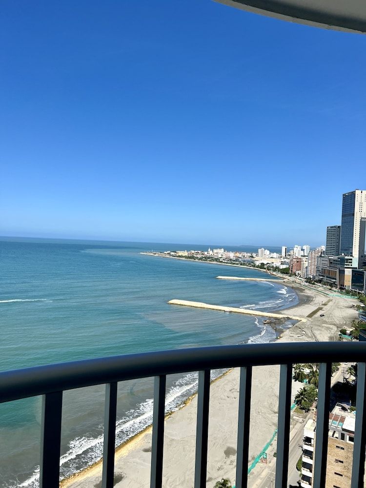 Classic Apartment, 2 Bedrooms, Balcony, Beach View