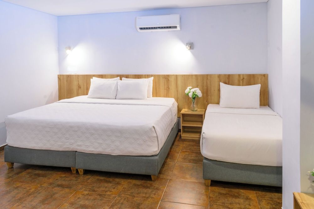 Standard Quadruple Room
