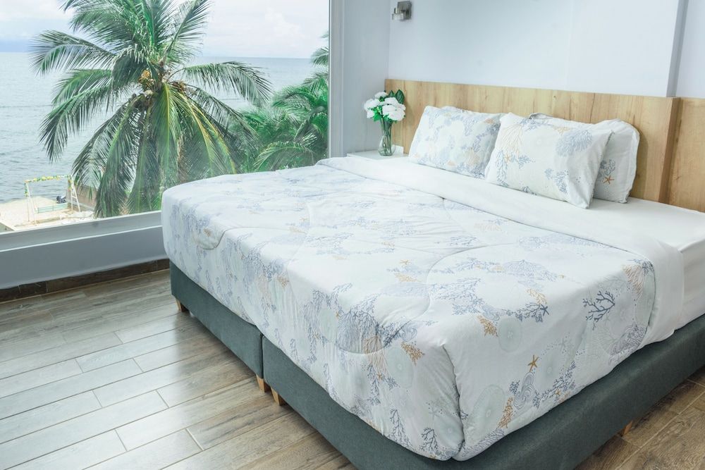 Superior Double or Twin Room, Sea View