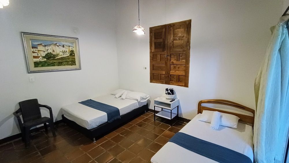Finca Hotel La Estancia Basic Triple Room 5
