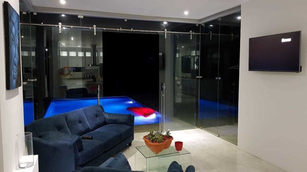 House of Views Luxury Villa, 1 Queen Bed, Non Smoking, Mountain View 8