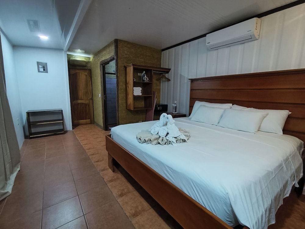 undefined Arenal Homes La Fortuna 5