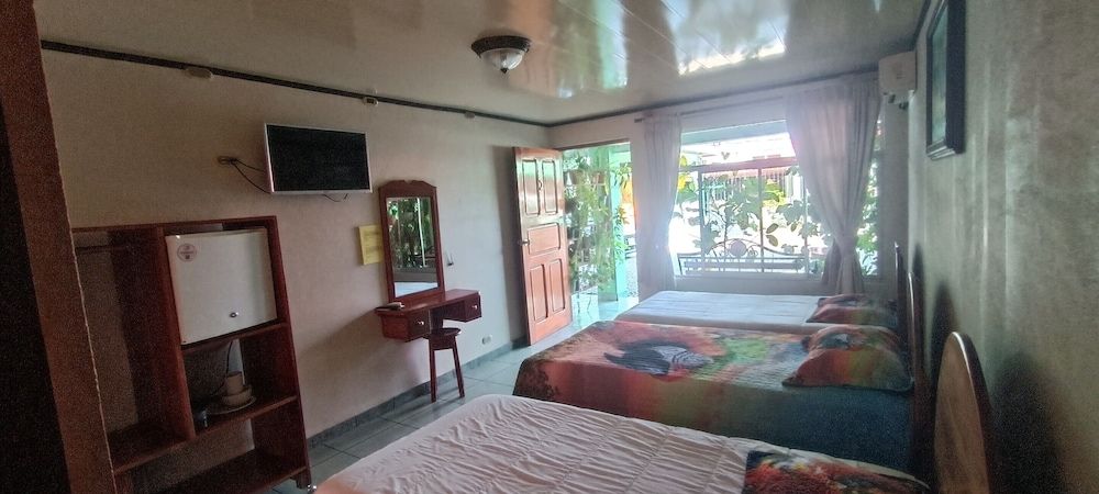 Hotel FAS & OFF Site Thermal Resort Standard Triple Room 3