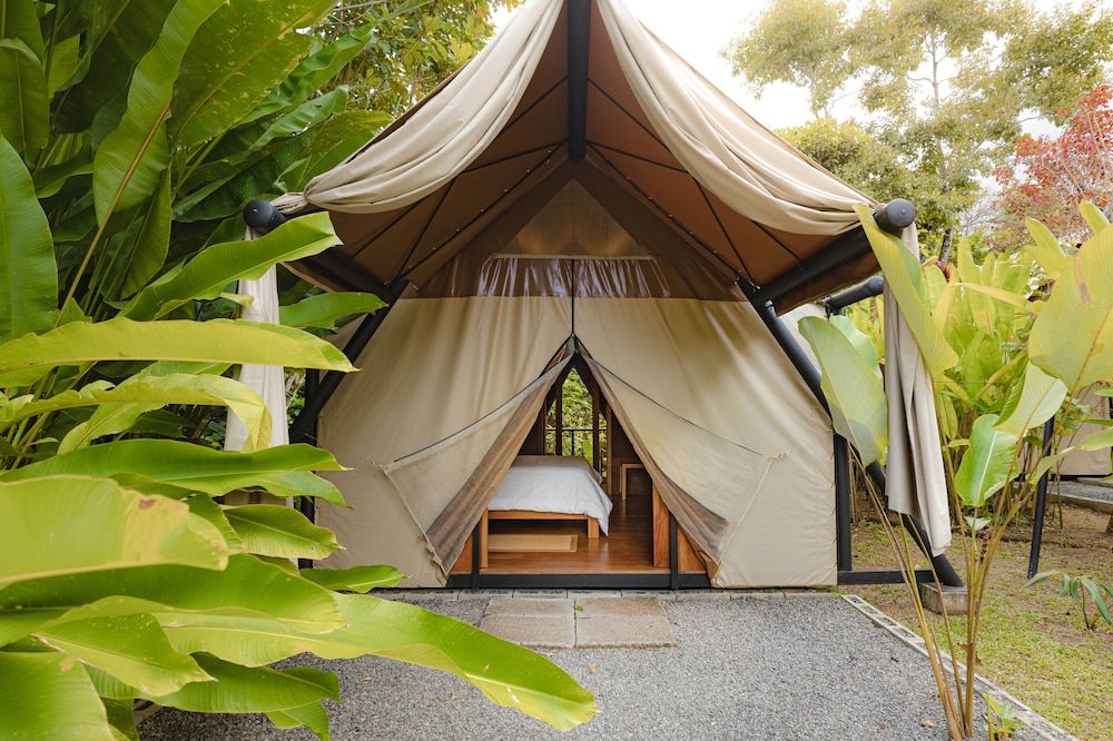 undefined Arenal Glamping 9