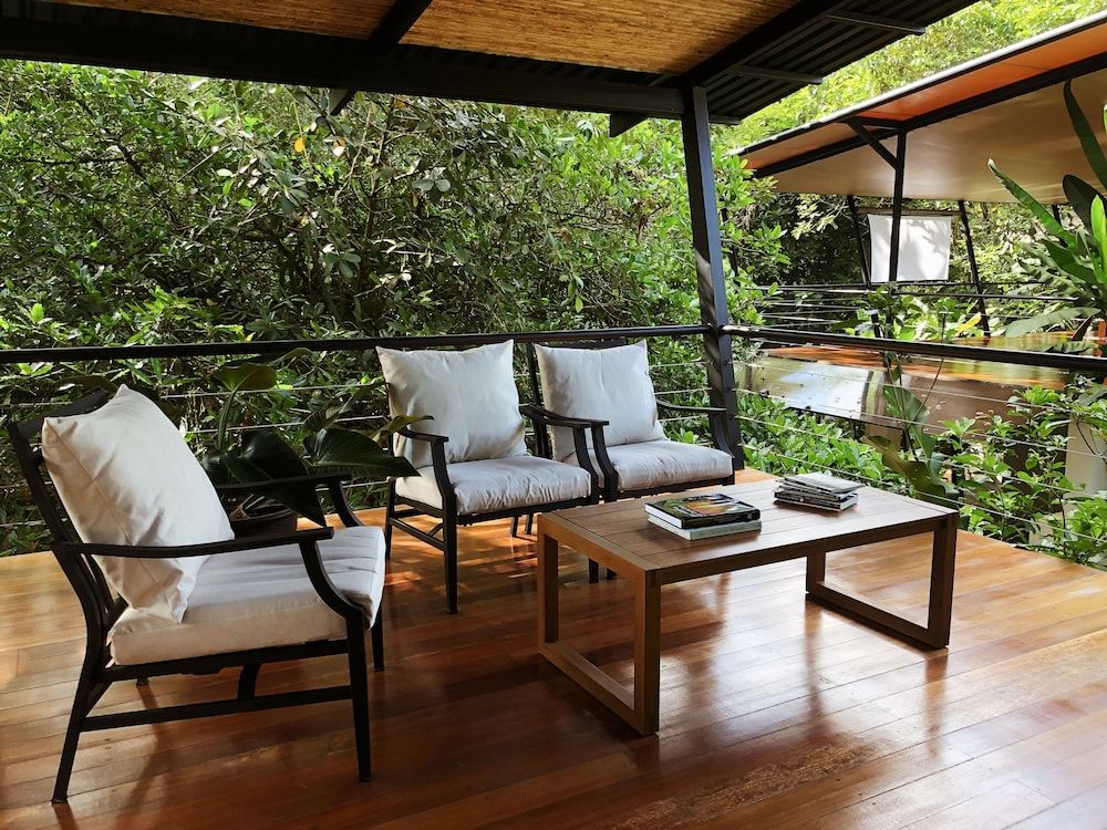 undefined Arenal Glamping