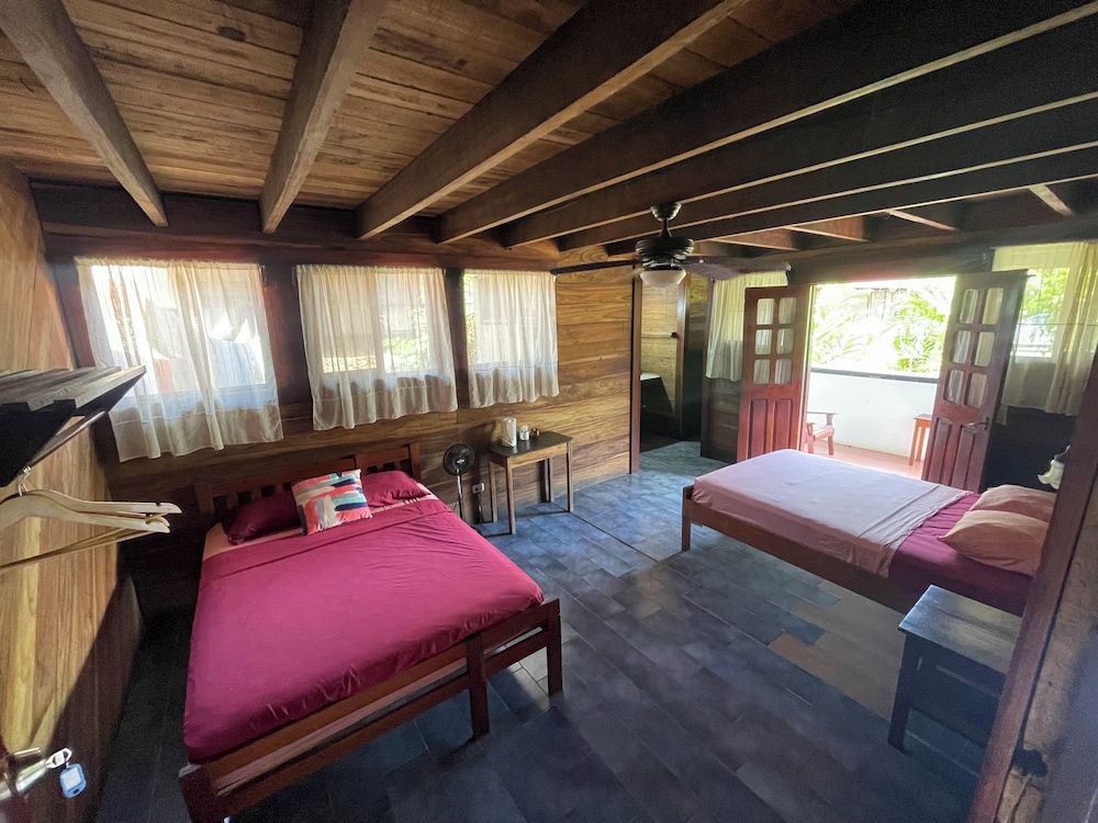 Classic Quadruple Room