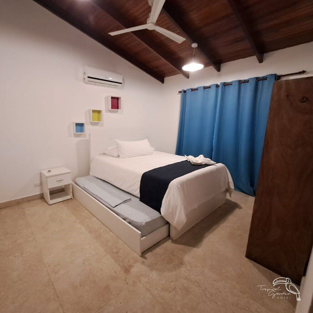 Hotel Tropical Garden Classic House, Multiple Beds, Non Smoking, Pool View 2