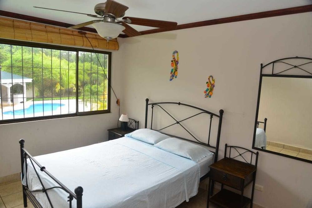Deluxe Villa, Multiple Beds, Non Smoking, Pool View