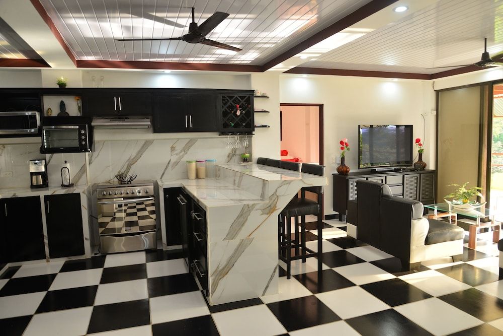 Deluxe House, Multiple Beds, Kitchen, Ocean View (Casa Ajedrez)