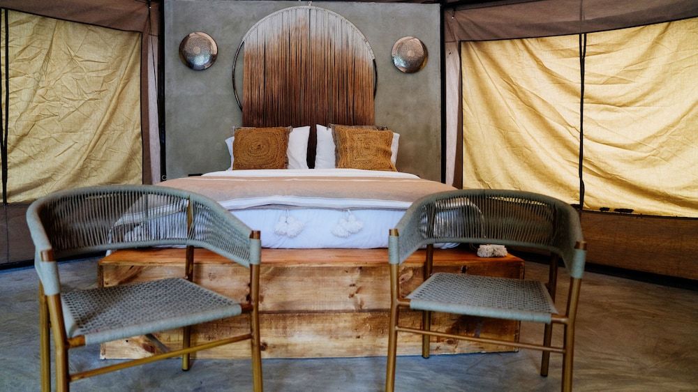 Casa Lamia Superior Suite with Jacuzzi 3