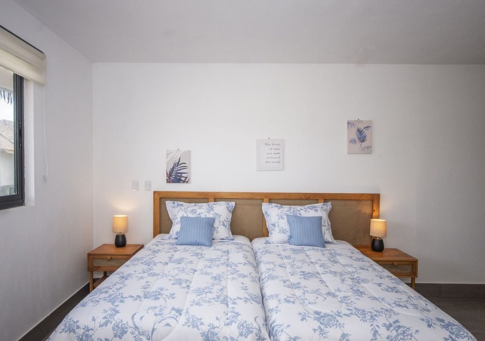 Design Twin Room