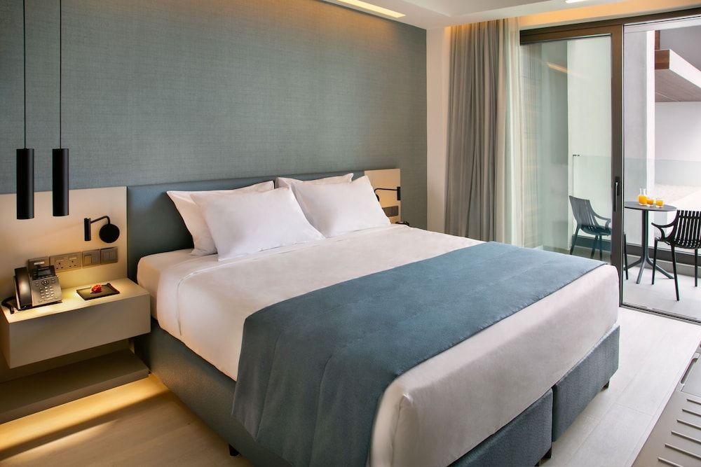 Mercure Larnaca Beach Resort Standard Room, 1 Double Bed, Balcony 5