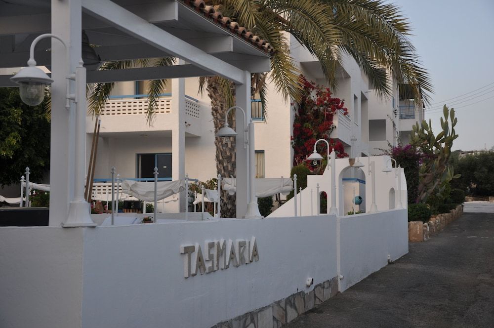 undefined Tasmaria 5