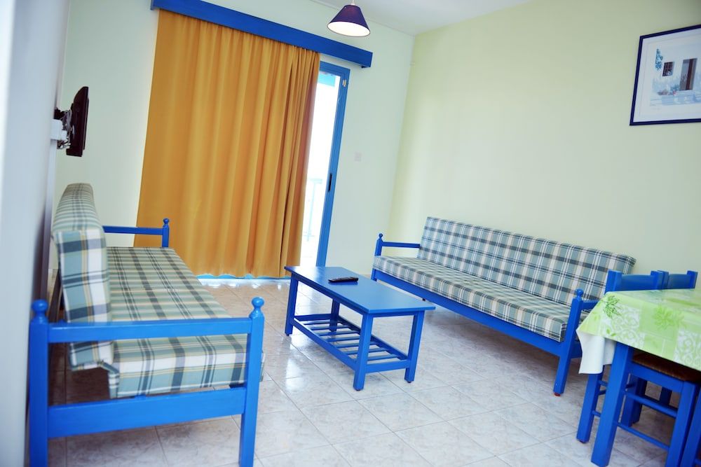 undefined Tasmaria 7