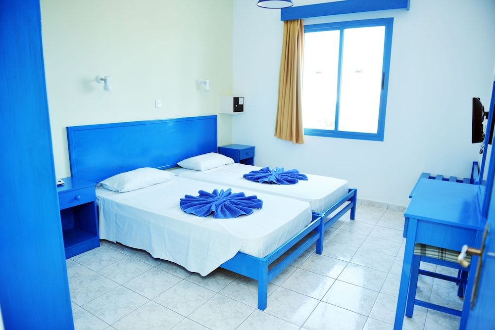 undefined Tasmaria 2